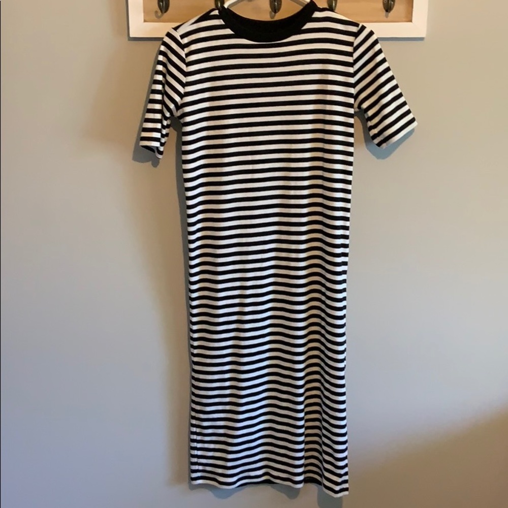 Forever 21 Ribbed Midi T-Shirt Dress